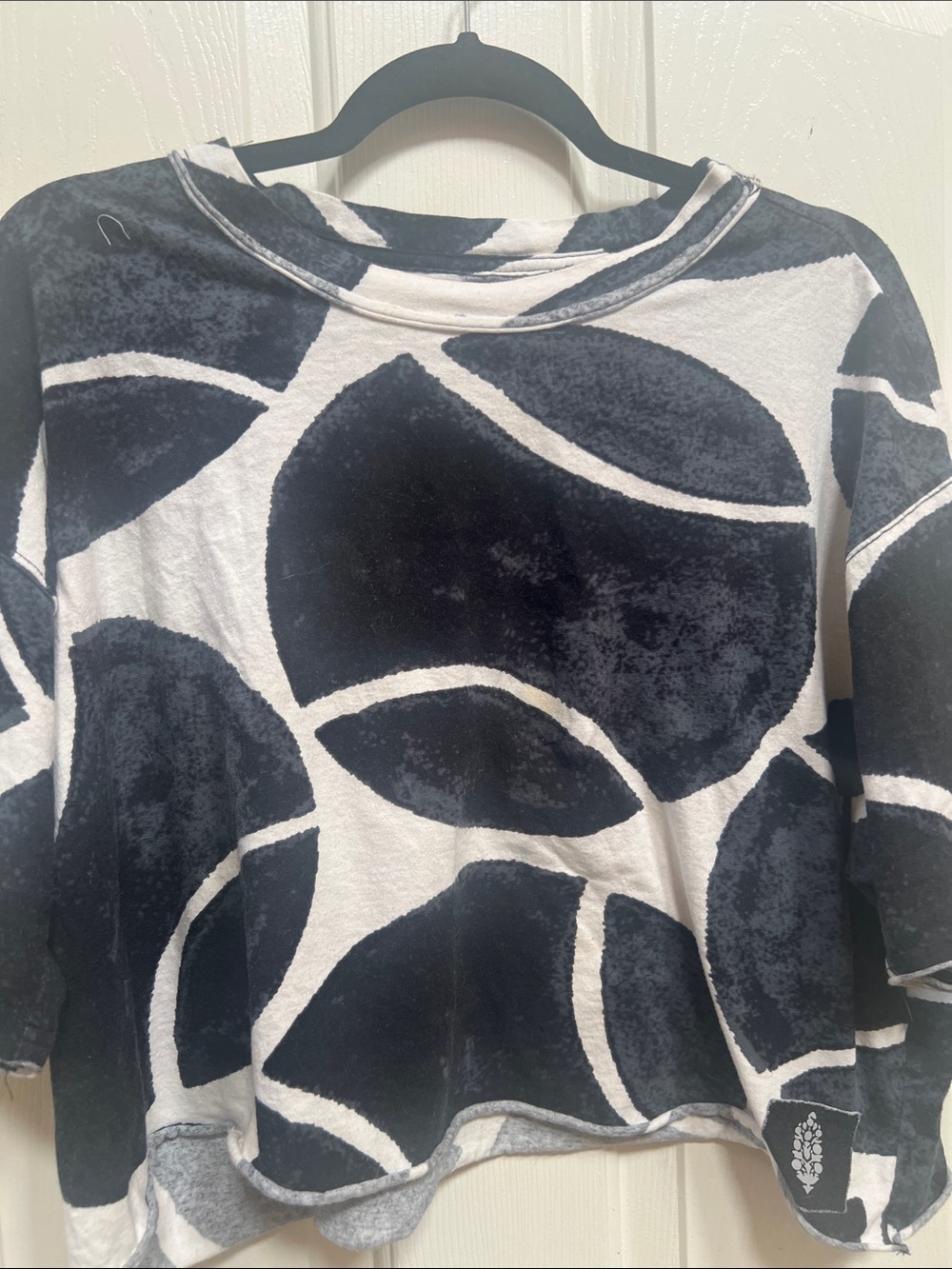 FP Movement by Free People Black & White Abstract Circle T shirt raw edges